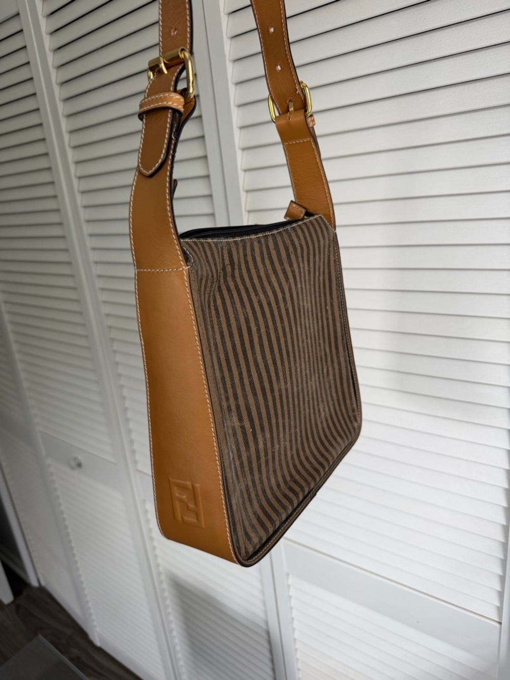 Vintage Fendi shoulder bag - Picture 2 of 11